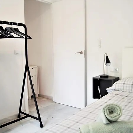 Apartamento Reformado Coqueto Fleming A 5 Minutos Mezquita Wifi Aire Posibilidad Parking