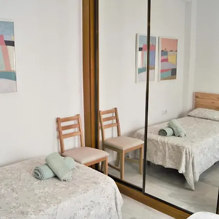 Apartamento Reformado Coqueto Fleming A 5 Minutos Mezquita Wifi Aire Posibilidad Parking Córdoba